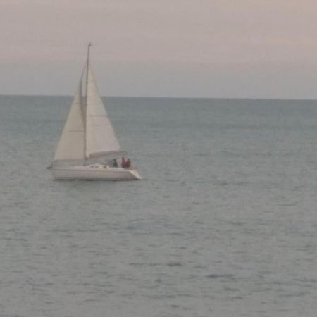 Le Chant Des Vagues Σετ Εξωτερικό φωτογραφία